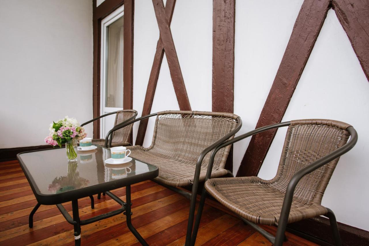 Villa Viktoriya Hotel Truskavets Exteriör bild